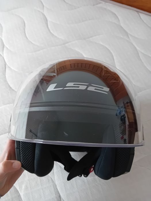 Capacete Mota LS2 Airflow II
