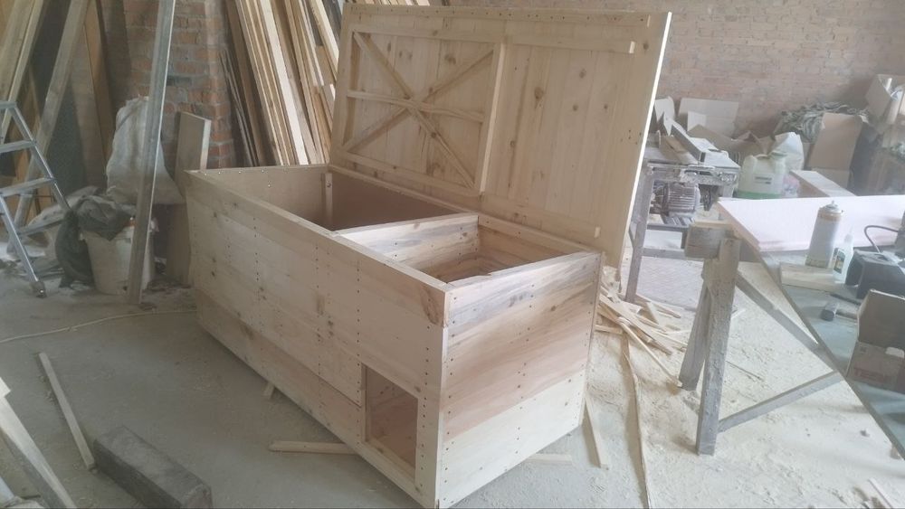 Будки (на замовлення)