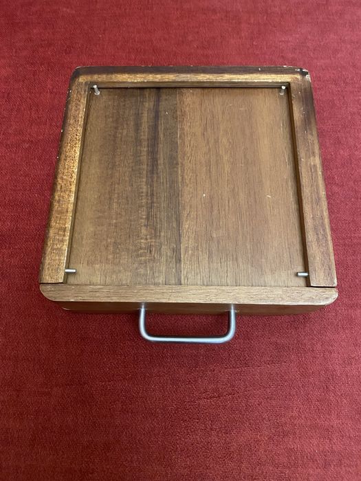 Набор ножей для сыра в деревянном футляре