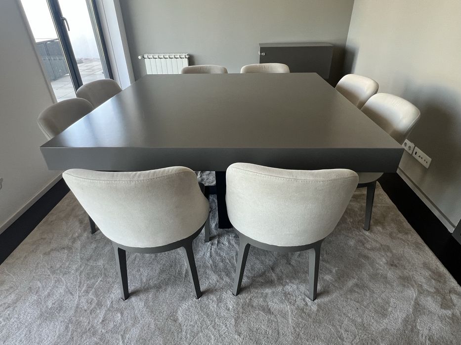 Mesa de sala 1,80x1,80 extensivel