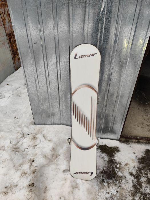 Deska snowboardowa marki Lamar 130