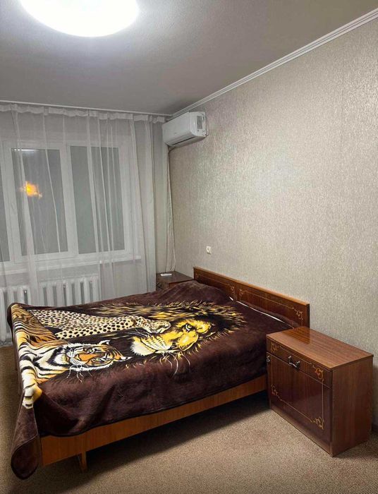 Продається 2к квартира на Свердловському масиві 5913