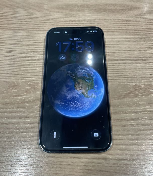 iPhone 14 pro - purple