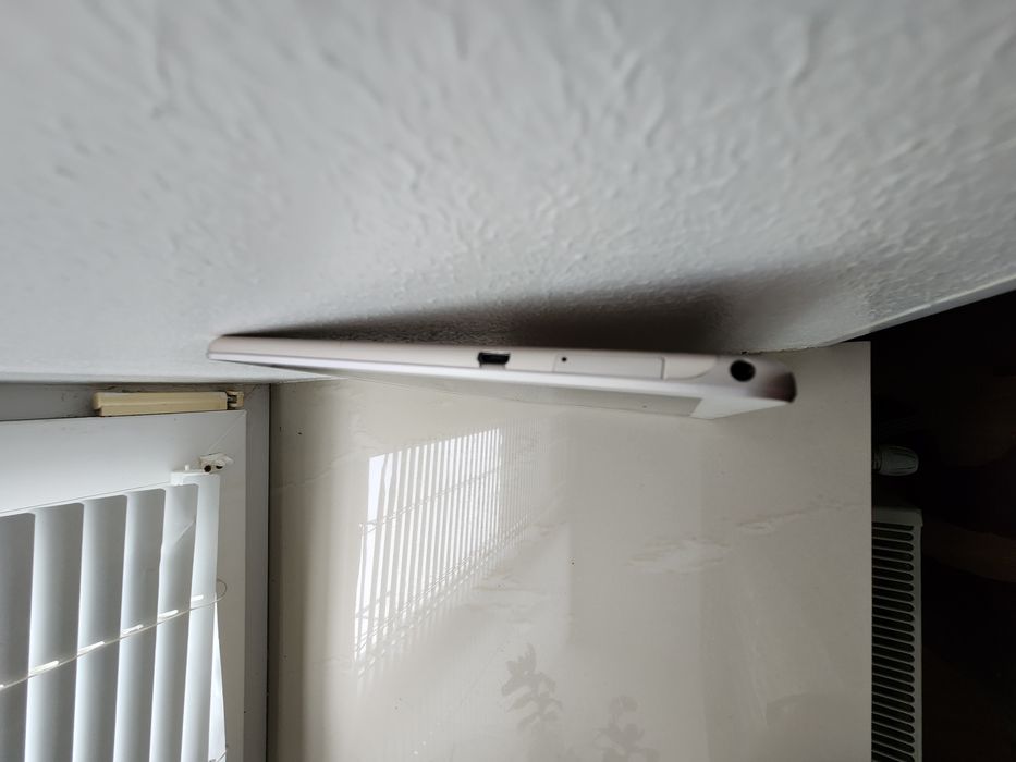 Продам планшет Huawei