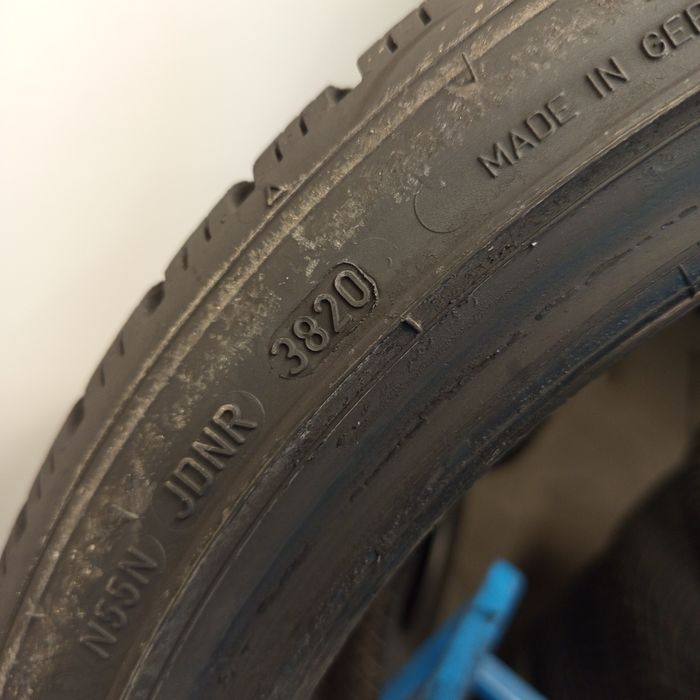 225/40r18 Dunlop WinterSport 5