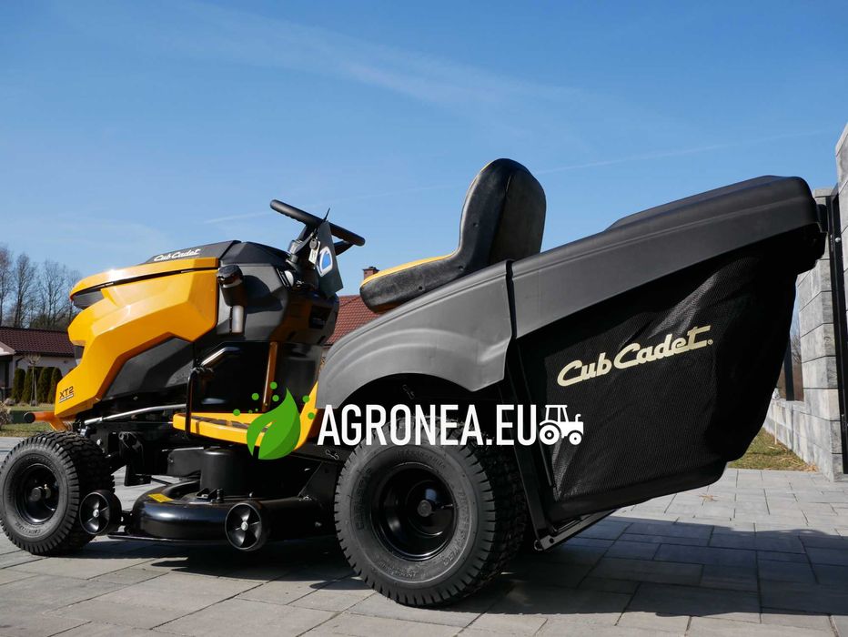 Cub Cadet MADE USA Traktor kosiarka silnik V2 Kawasaki Nowy Dostawa !