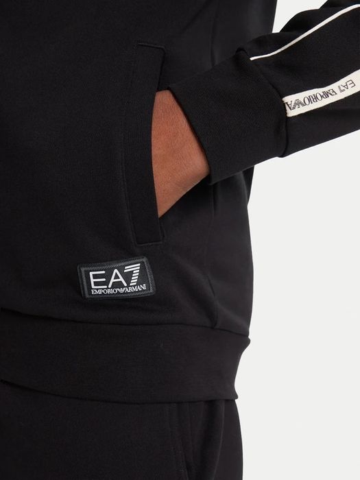 Спортивний костюм Emporio Armani L оригінал