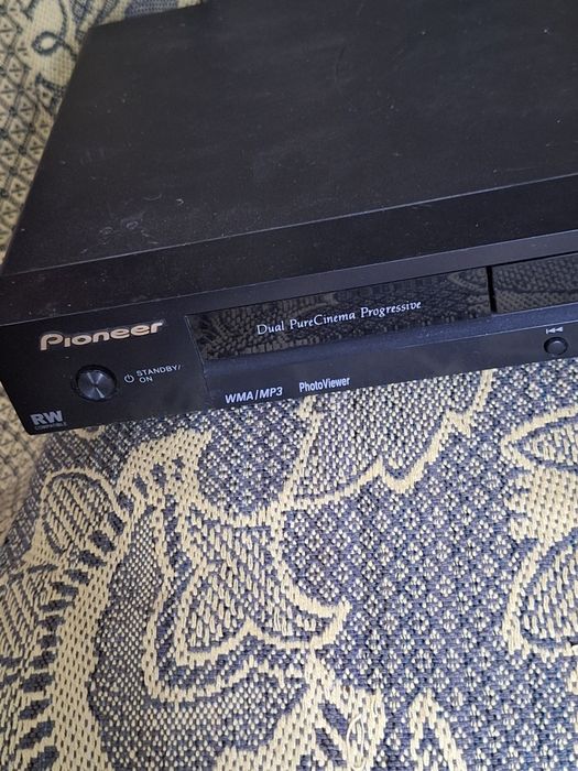 Продам DVD-300 плеер, раритет