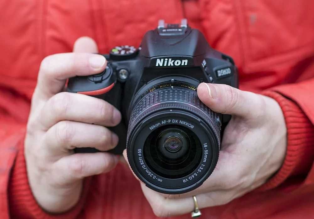 nikon d5600 - купити цифрові фотокамери - Ціна на OLX.ua