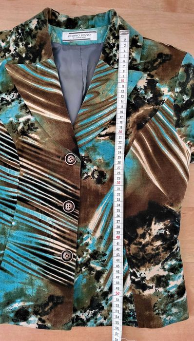 Żakiet włoski z tkaniny welurowej