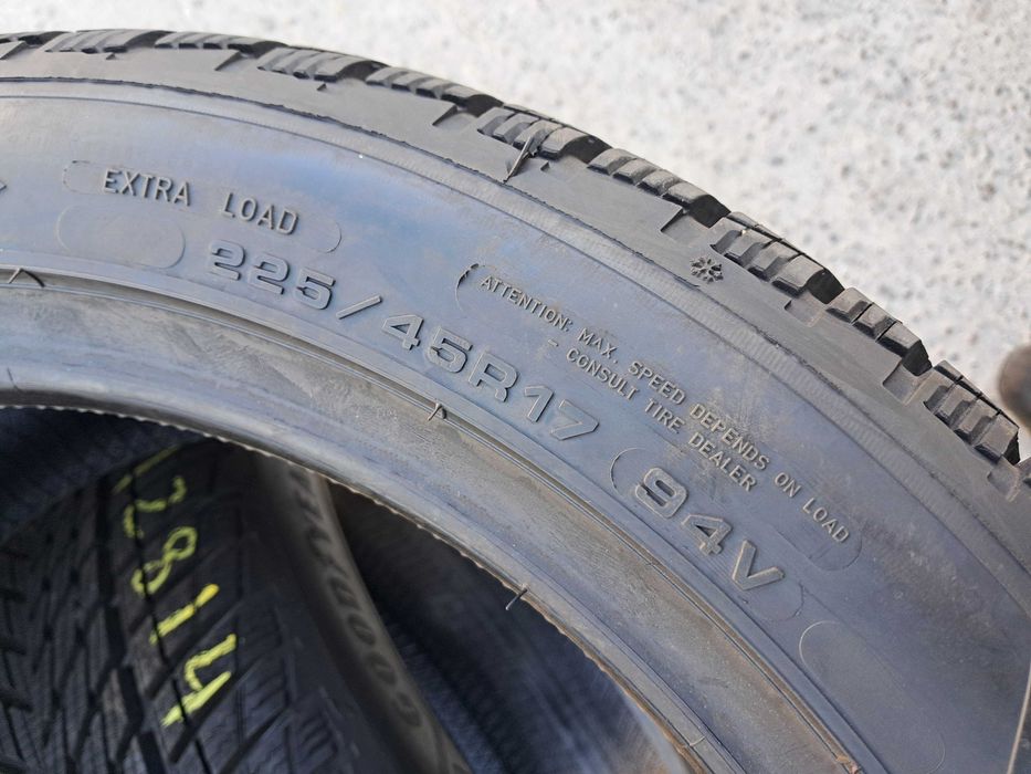 Резина зима НОВА Good Year 225/45 R17 Ultra Grip Perfomance 3