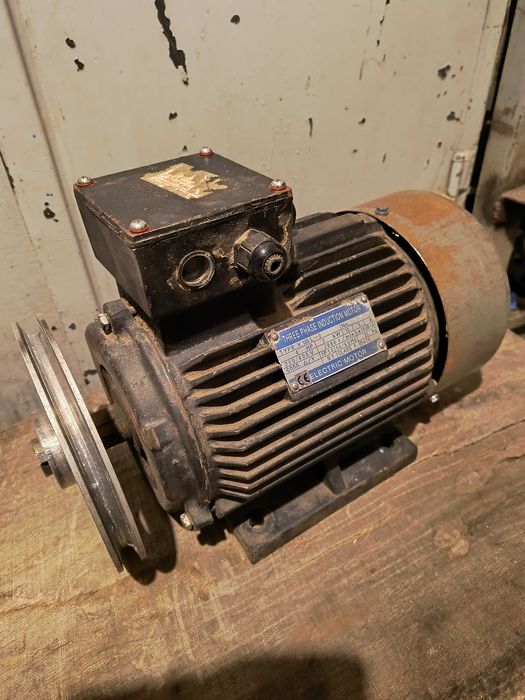 Silnik elektryczny 3kw 2880 obr od kompresora