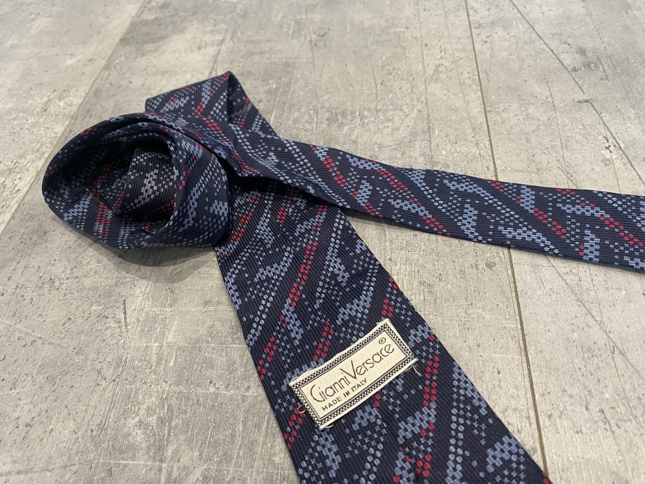 Jedwabny krawat Gianni Versace