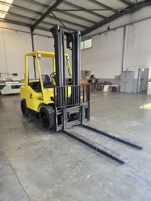 Empilhador Hyster 4000KG