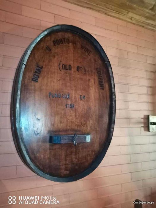 Mobiliario/acessorios  taberna , adega , restaurante ... ( gama alta )