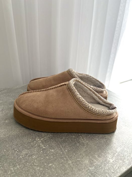 Ugg , замшеві клогі жіночі 36р