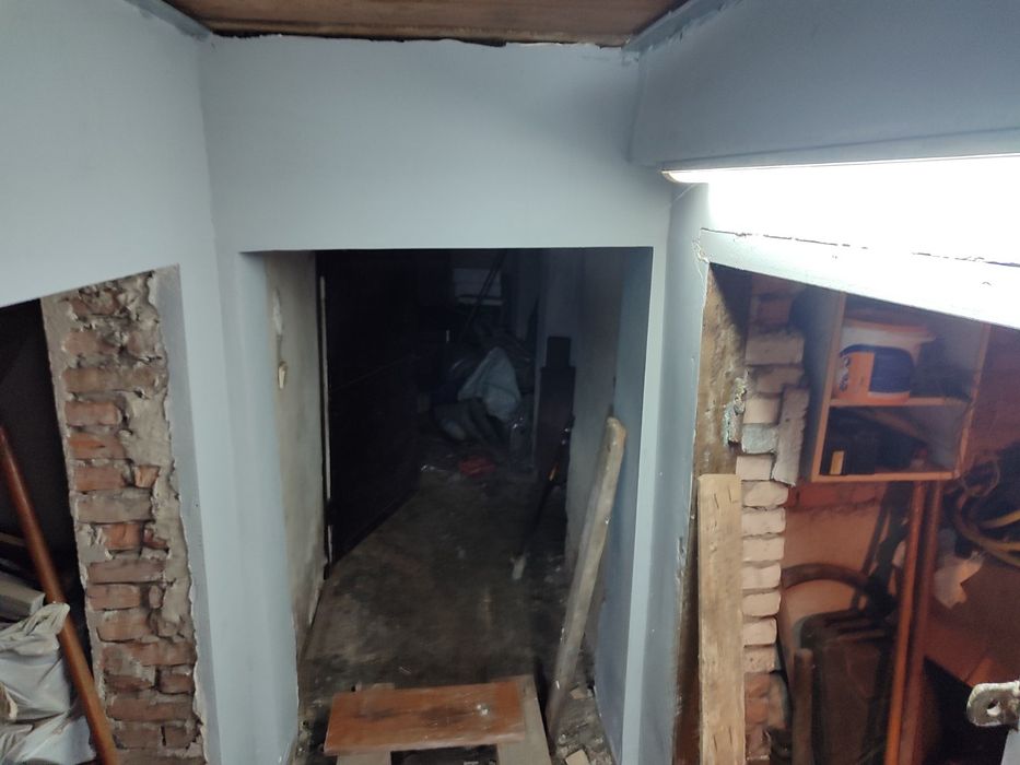 Продам цегляний гараж