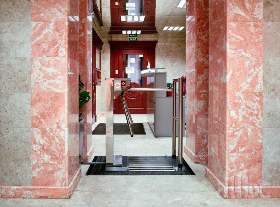 Сдается в аренду офис 219м.кв. Крутой спуск