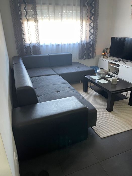 Sofá com chaise longue