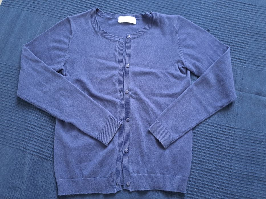 Cool club granatowy rozpinany sweterek 146