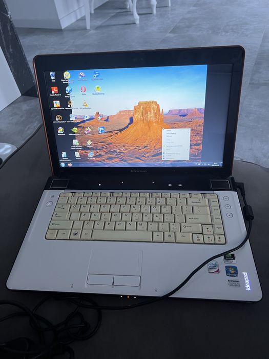 Laptop lenovo y550