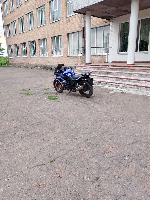 Продам або обміняю Viper V250 F2