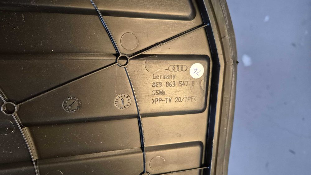 Conjunto Fundo Mala + Tapete + Tampas Original Audi A4 B6 B7 Avant 8E 2000 a 2008