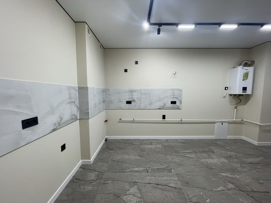 2-кімнатна квартира з новим дизайнерським ремонтом