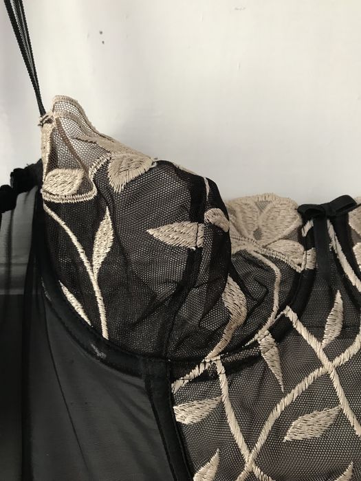 Gorset z pasem zakupiony we Francji