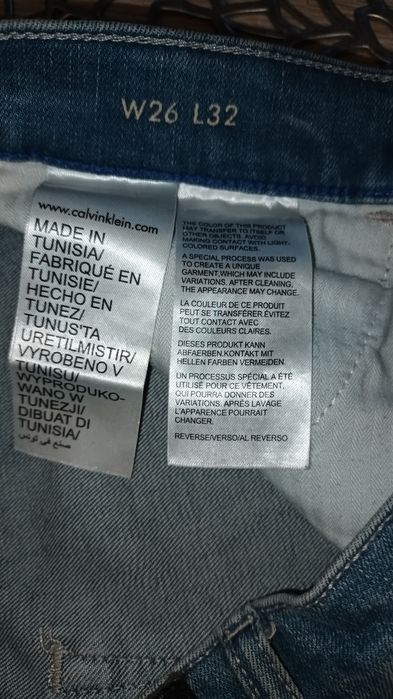 Jeansy Calvin Klein.