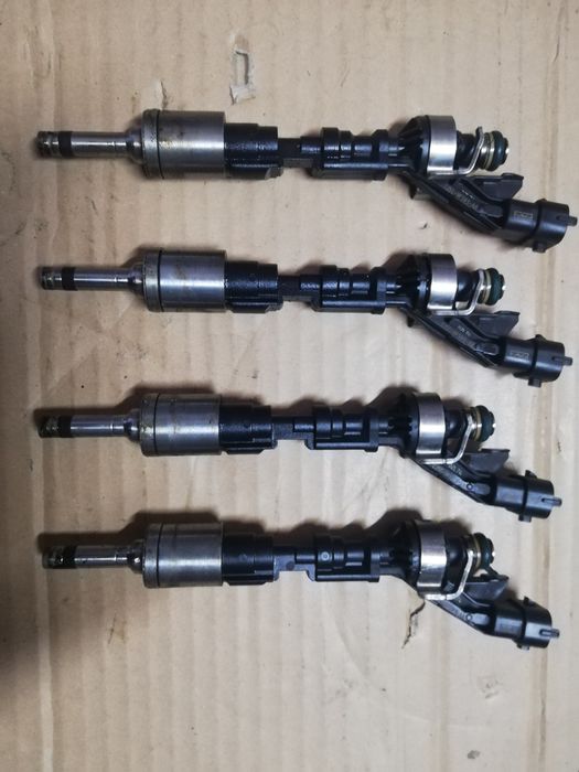 Wtryskiwacz wtrysk paliwa benzyny 1.6 EcoBoost 150 KM Ford Volvo