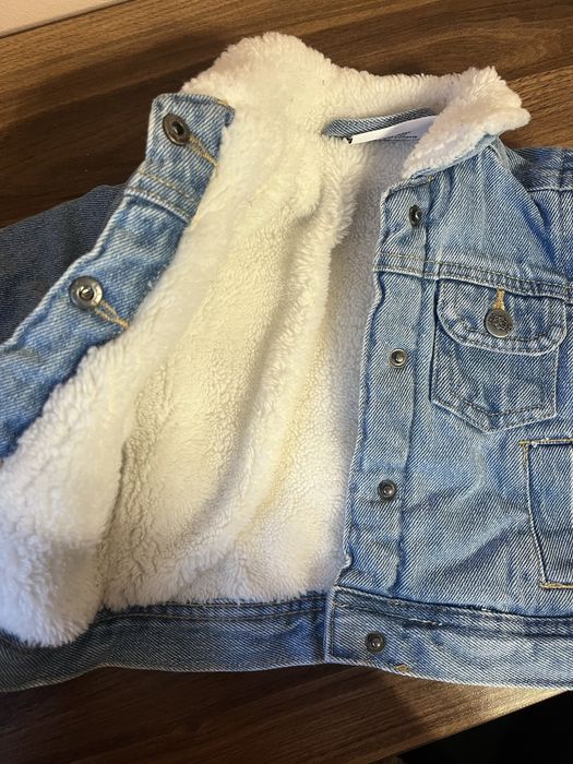 Куртка для дівчинки