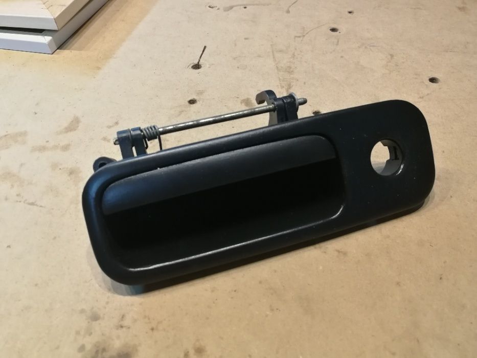 Manipulo bagageira VW Caddy Golf Sharan Transporter T5