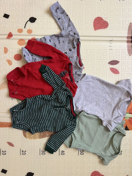 Набір боді Carters  68 розмір
