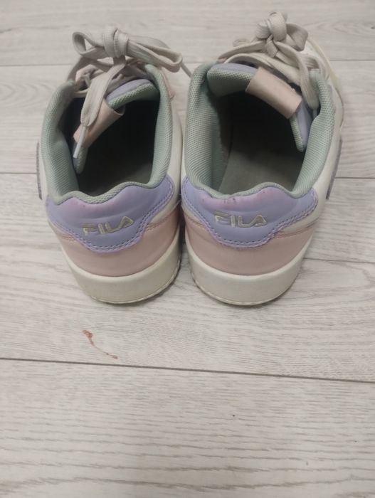 Adidasy Fila b. Dobre