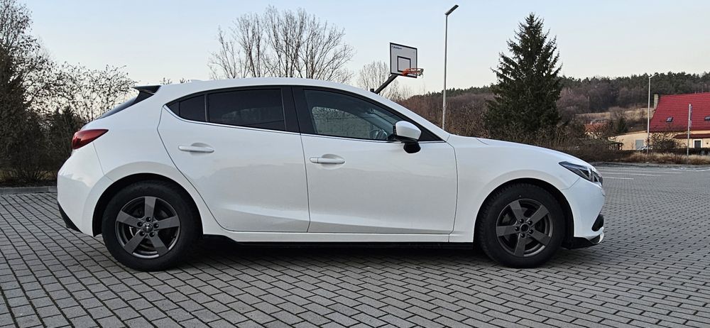 Mazda 3 skyactive 1.5 diesel wersja Takumi super stan