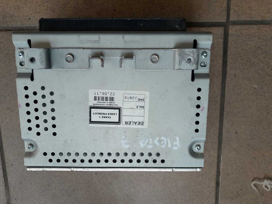 Ford Fiesta MK7 1.2 1.25 - radio
