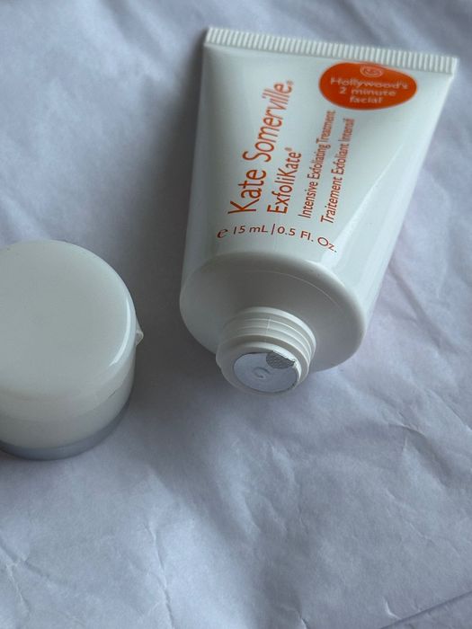 Маска-ексфоліант для ідеально чистої шкіри Kate Somerville Exfolikate
