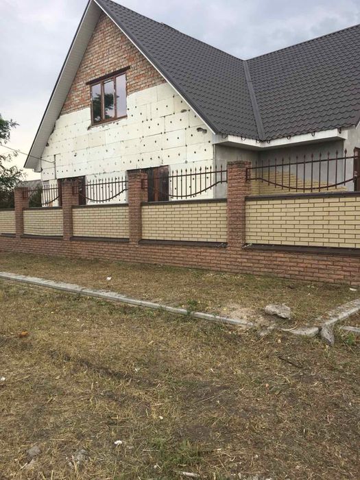 Продам дом в Орловщине . Хозяин. 24 сотки