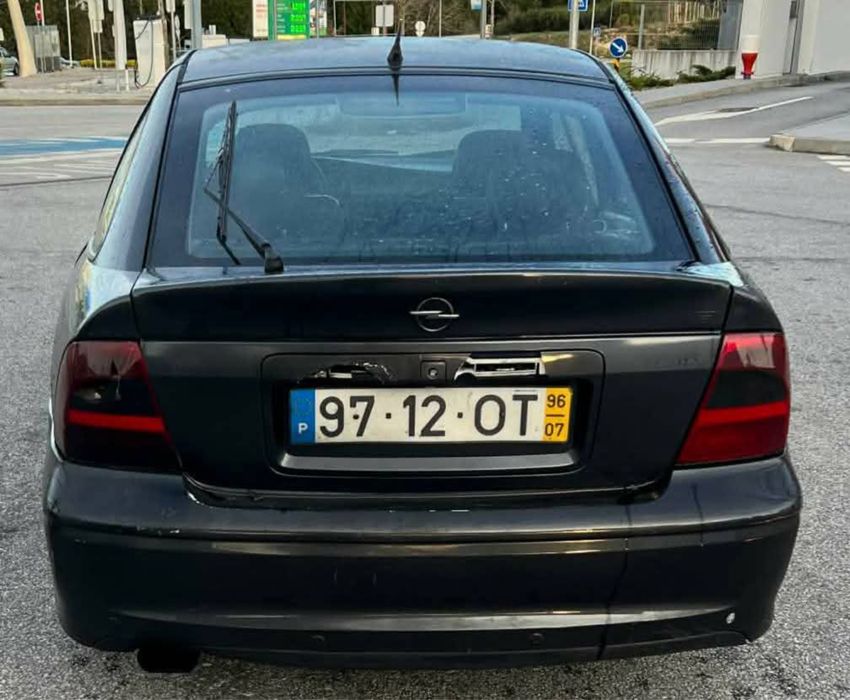 Opel vectra 1.7.