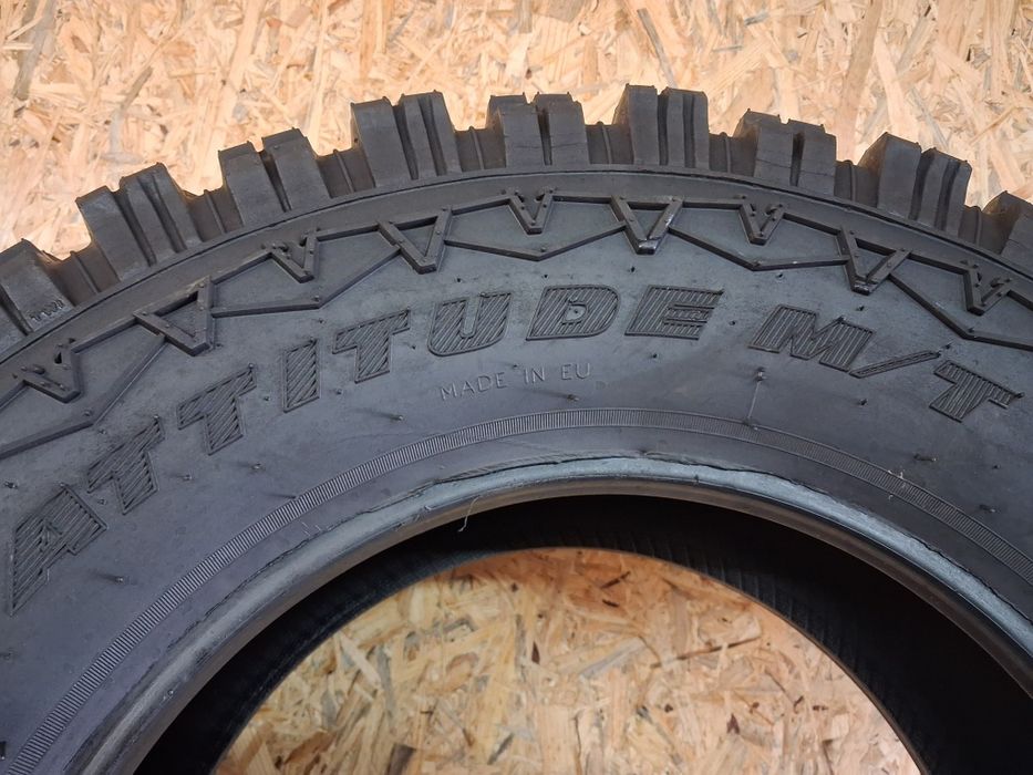 Opony terenowe 245 75 R16 Wrangler