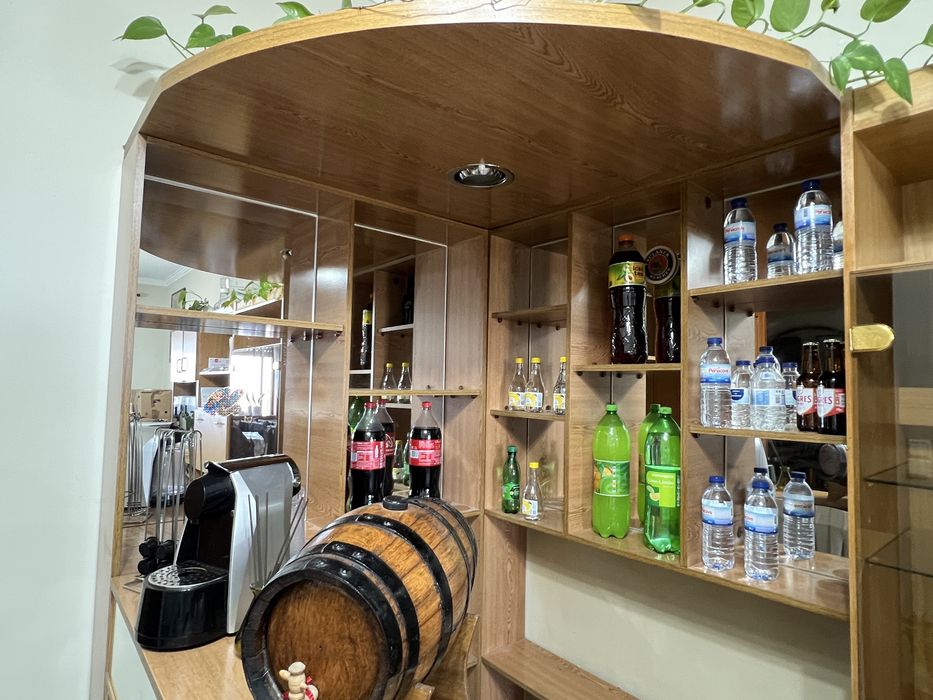 Bar de Canto + Vitrine