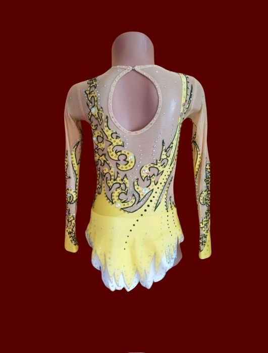 Платье для фигурного катания и гимнастики