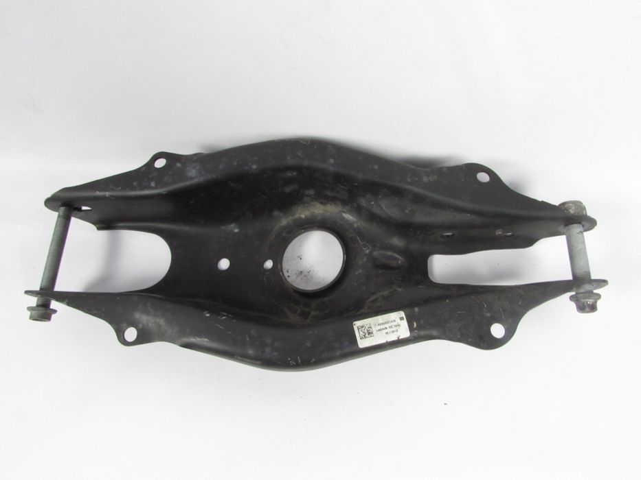 Braço Mercedes-Benz C-Class Ref: A2053521900..