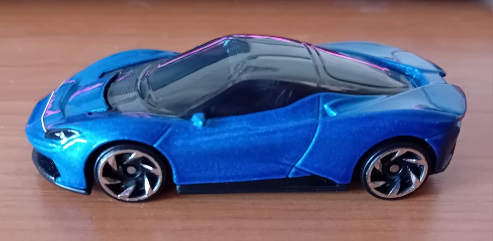 Carro HotWheels Novo