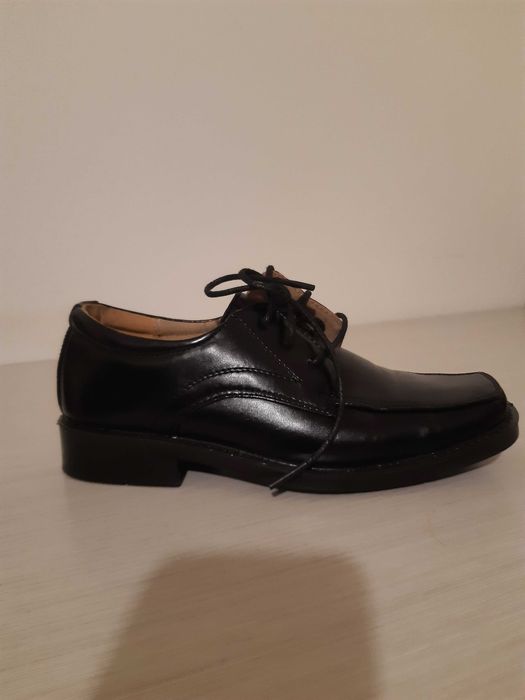 buty eleganckie dla chłopca rozmiar 34 Wojtyłko, dł wkładki 22 cm