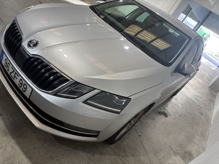 Skoda Octávia 2019 1.6TDI Sedan