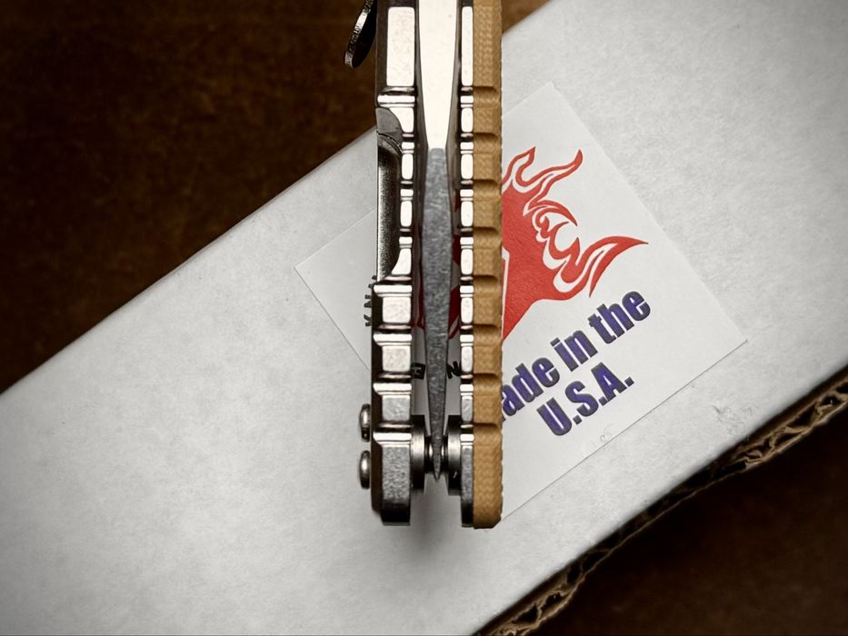 Нож Rick Hinderer Eklipse 3.5 Slicer Hollow Grind SW Coyote G10 S45VN