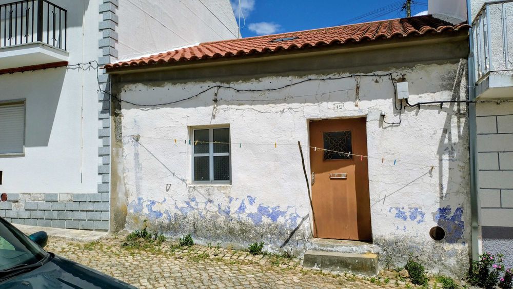 Casa Urbana T2 Telhado Novo em Touloes/Idanha-a-Nova