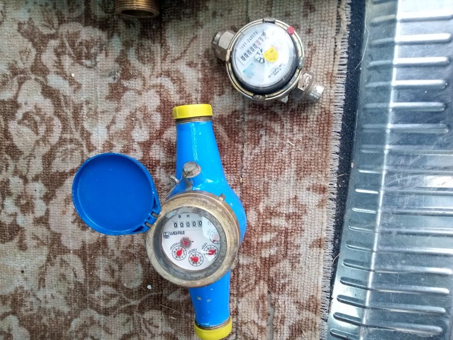 Лічильники на воду і фільтри на воду